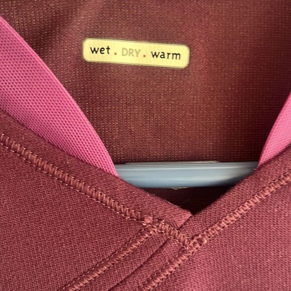 LULULEMON ATHLETICA WET DRY WARM MESH SHORT SLEEVE SHIRT SIZE 8 - Picture 6 of 6